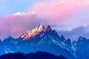 Tour packages for North East , Visit places in North East of India, Darjeeling Gangtok Kolkata students tour Packages, Tour to Gangtok Darjeeling, Book hotel in Darjeeling, Holidays in Darjeeling Gangtok,Honeymoon packages for North East, North East students tour packages best deals with Mumbai Travel Guru