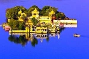 Book Hotels in Udaipur, Tour Packages for Udaipur, Udaipur sightseeing, Udaipur Hotel rates, Places to See in Udaipur, Rent a Car for Jaipur Udaipur Jodhpur Tour Packages